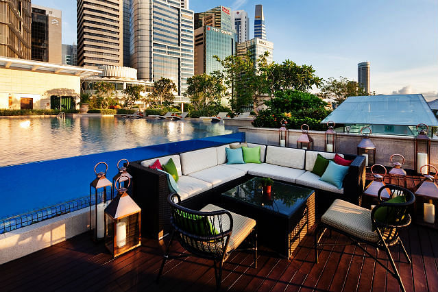 Lantern (Pool Seating)   The Fullerton Bay Hotel Singapore